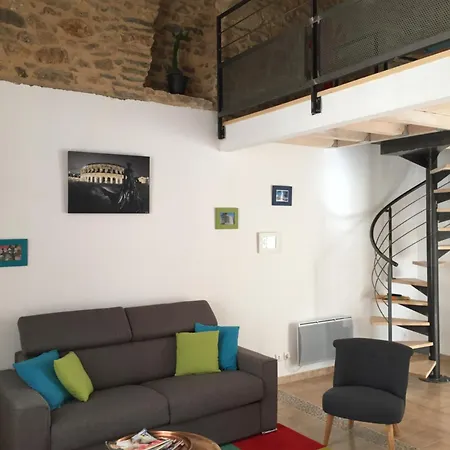 Centre H2 Arenes Charme Rooftop Nîmes